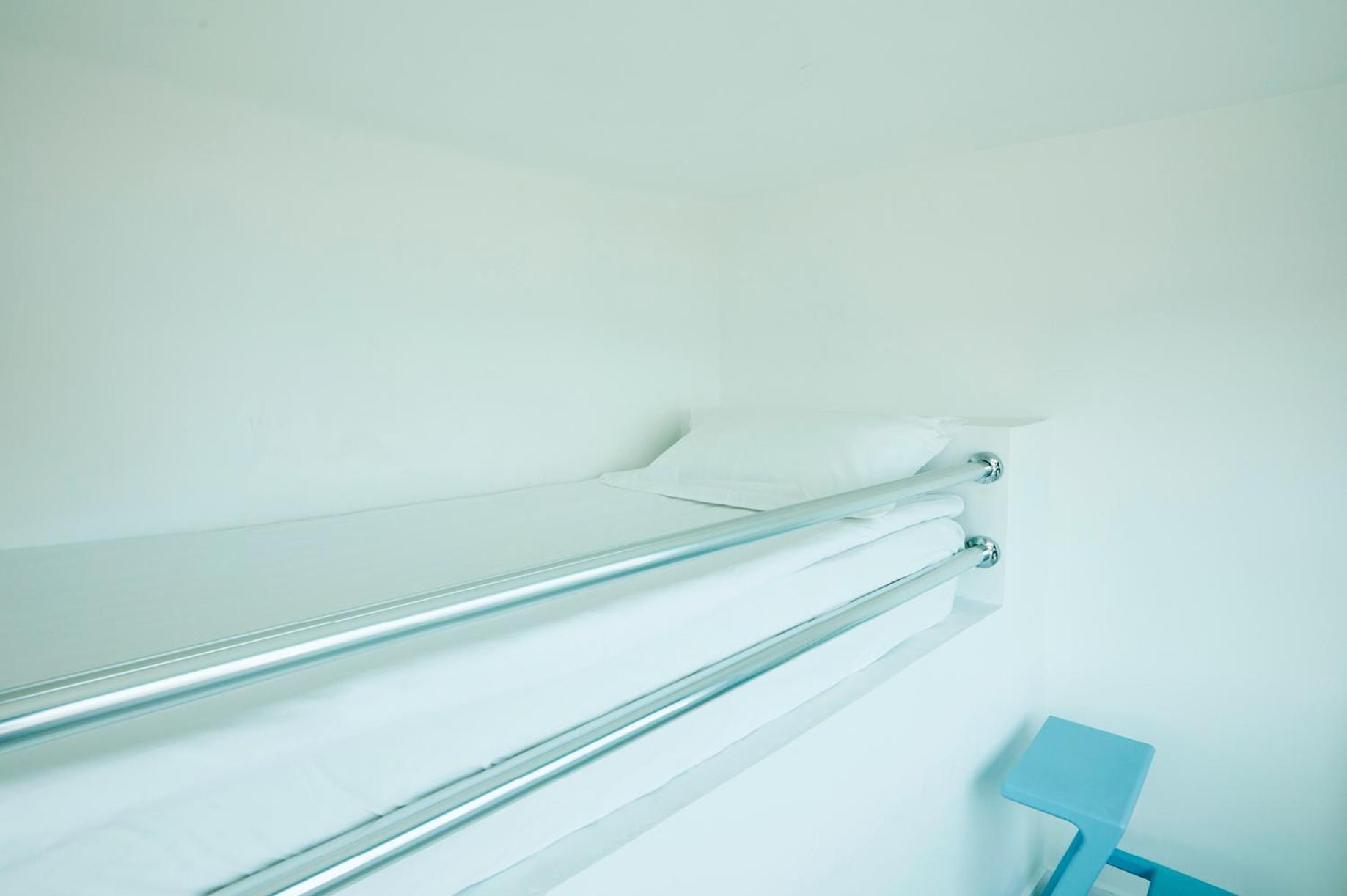 Hotel California Le Lavandou Room photo